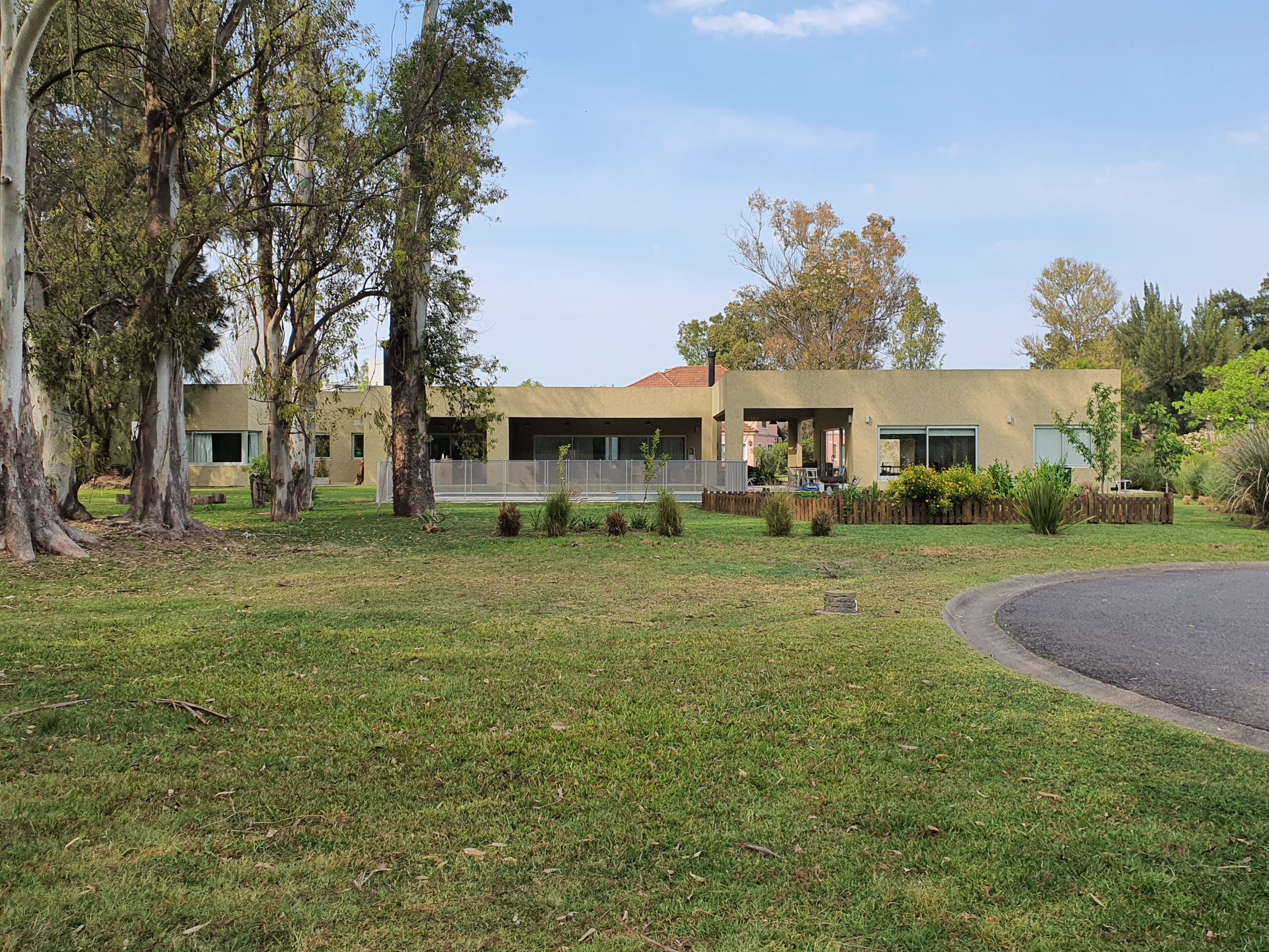 Arquitectos Fontanet Mango 4