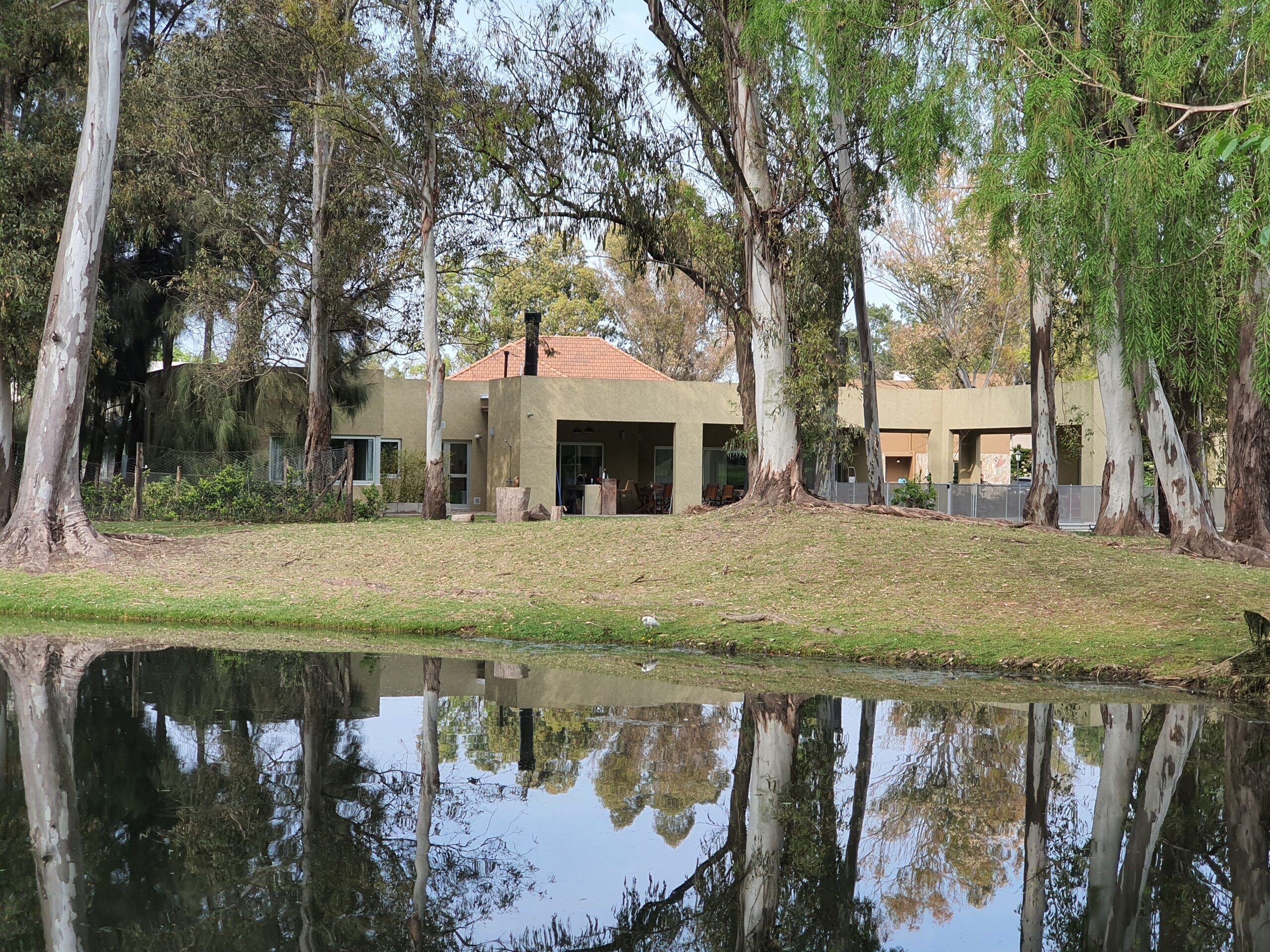 Arquitectos Fontanet Mango 8